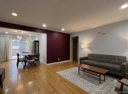694 Blackstone Ave - Photo 3 of 10