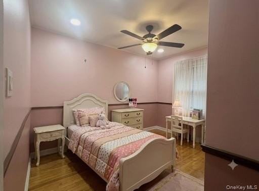 694 Blackstone Ave - Photo 6 of 10