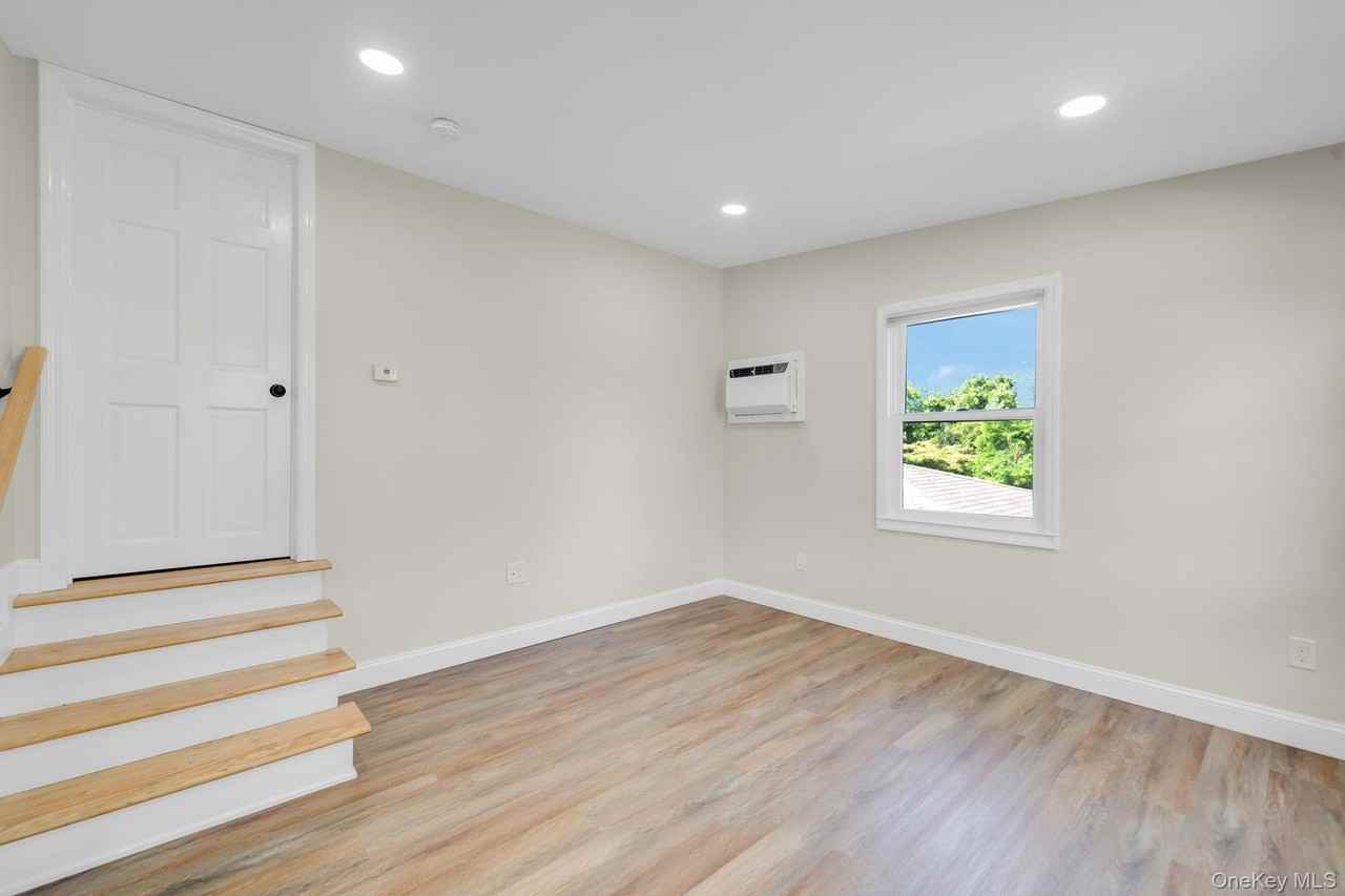 204 Blue Point Ave #206A - Photo 5 of 10