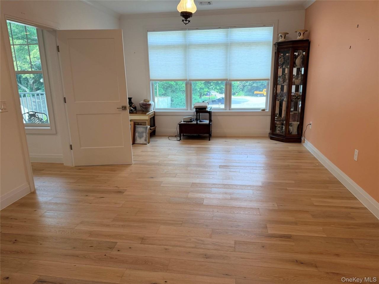 17205 Aspenwood Dr - Photo 4 of 13