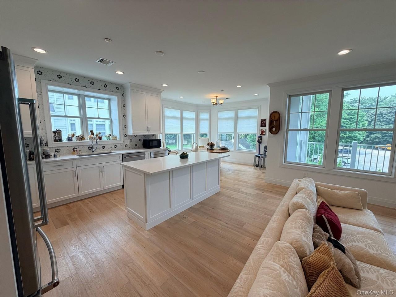 17205 Aspenwood Dr - Photo 5 of 13