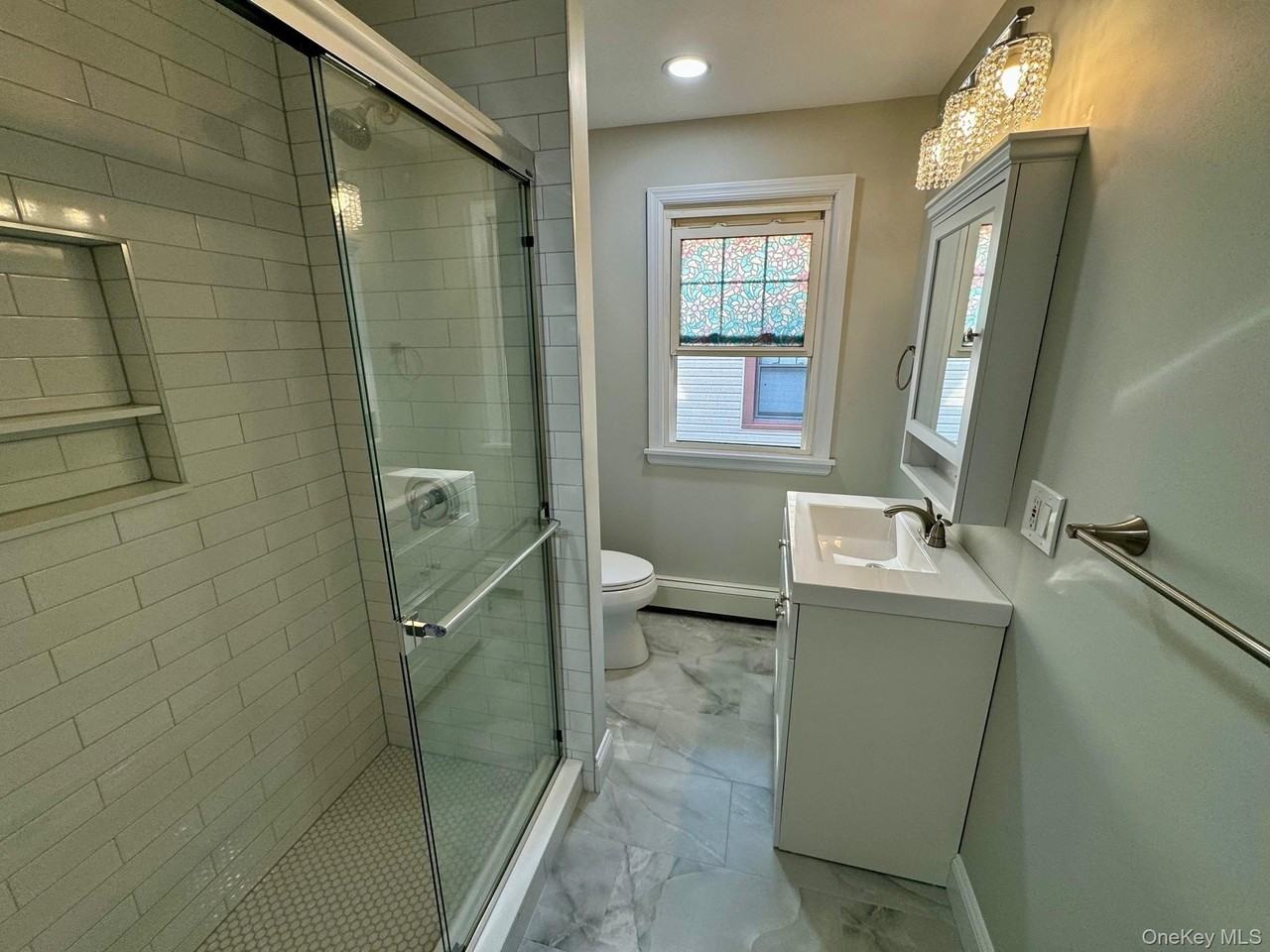 100 Davison Ave #2 - Photo 7 of 12