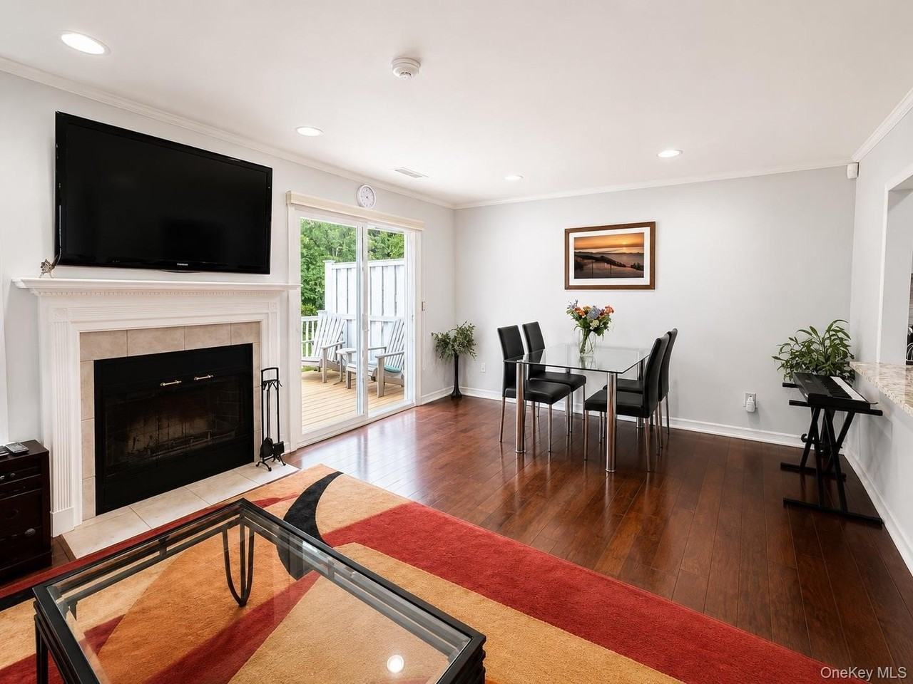 802 Sara Cir - Photo 4 of 16