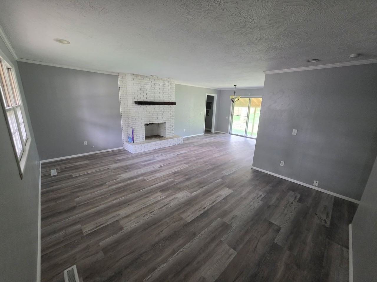 3461 S Ferguson Ave - Photo 2 of 21