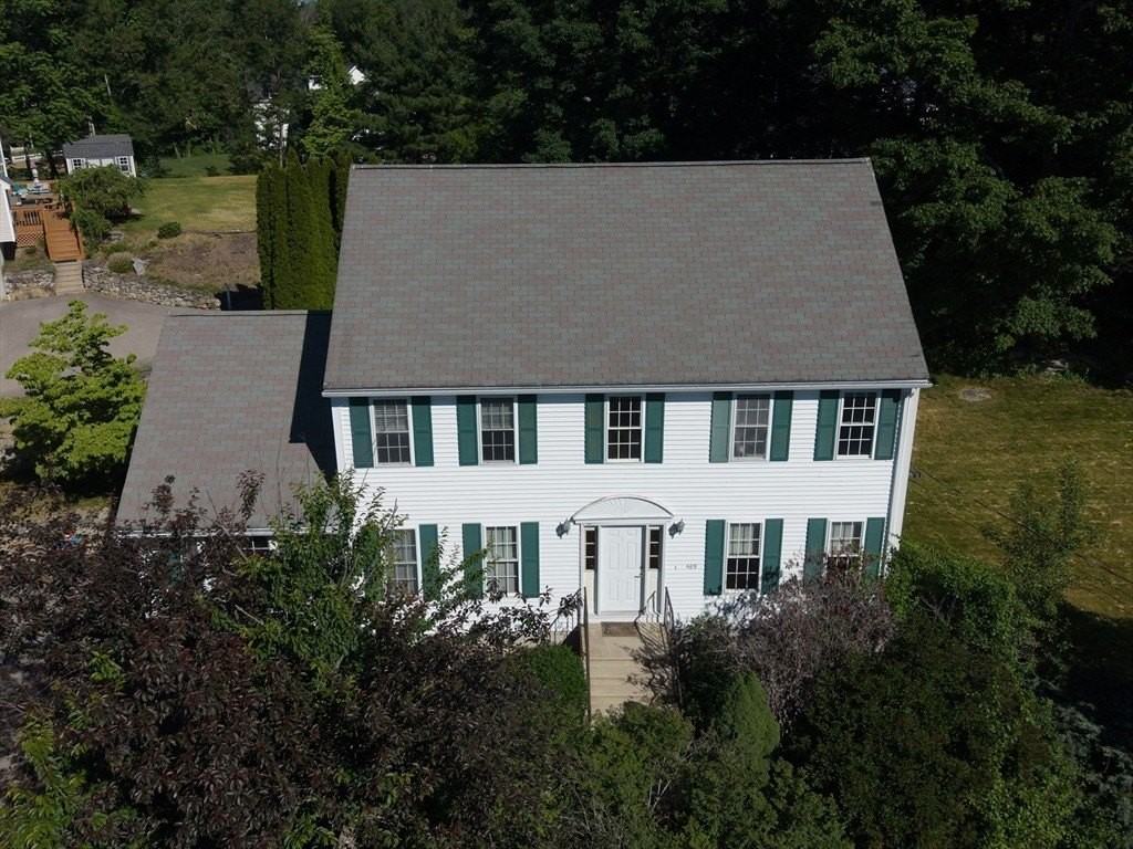 469 Walnut St - Photo 2 of 28