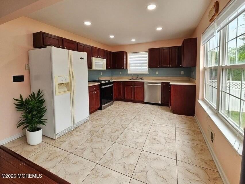 50 E Sedgwick St - Photo 6 of 17
