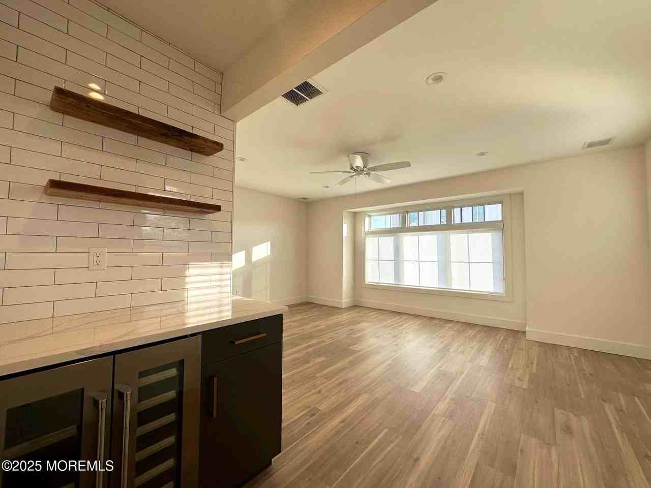 2139 Bridge Ave #3 - Photo 3 of 19