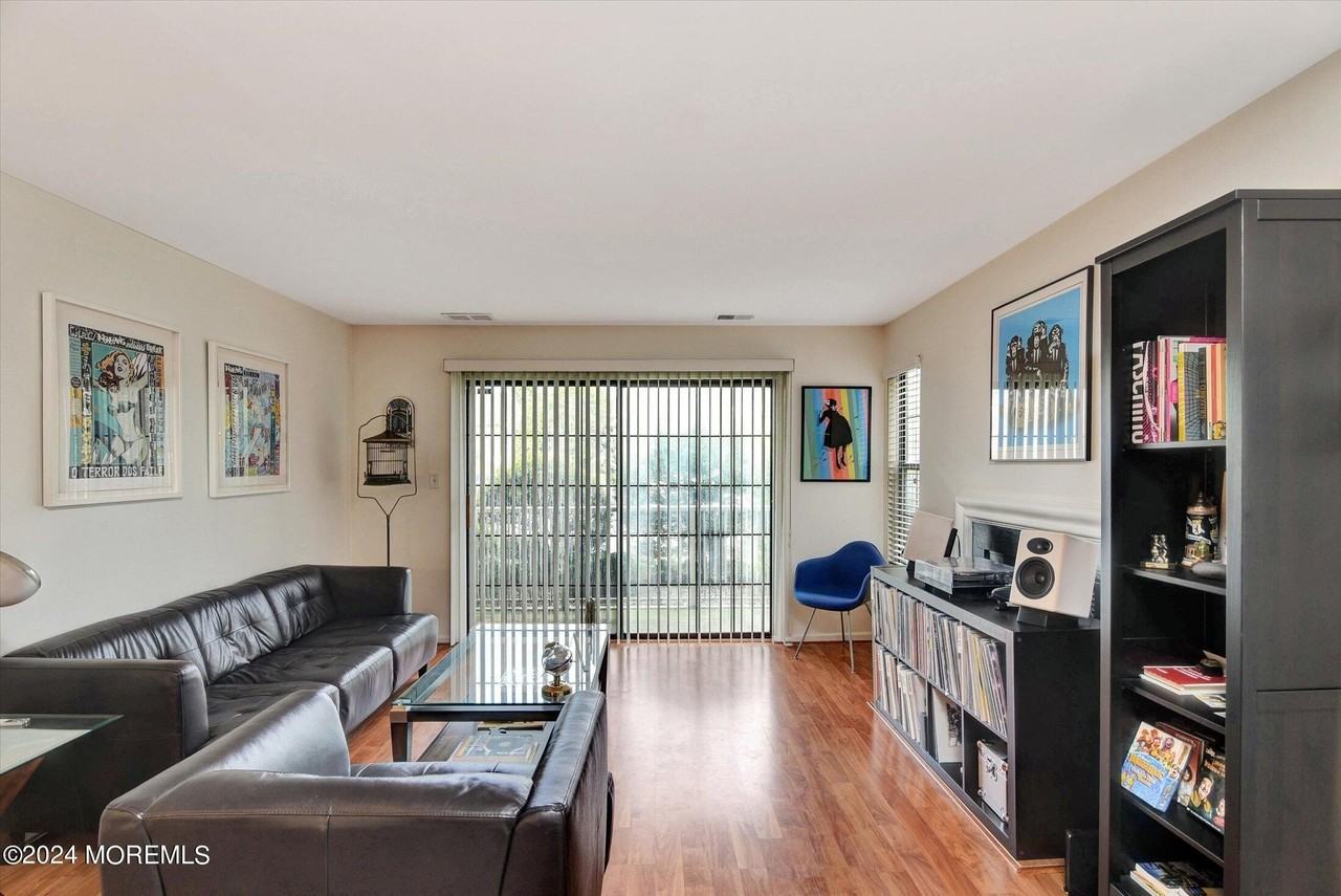 54 Lear Ct #54 - Photo 5 of 24