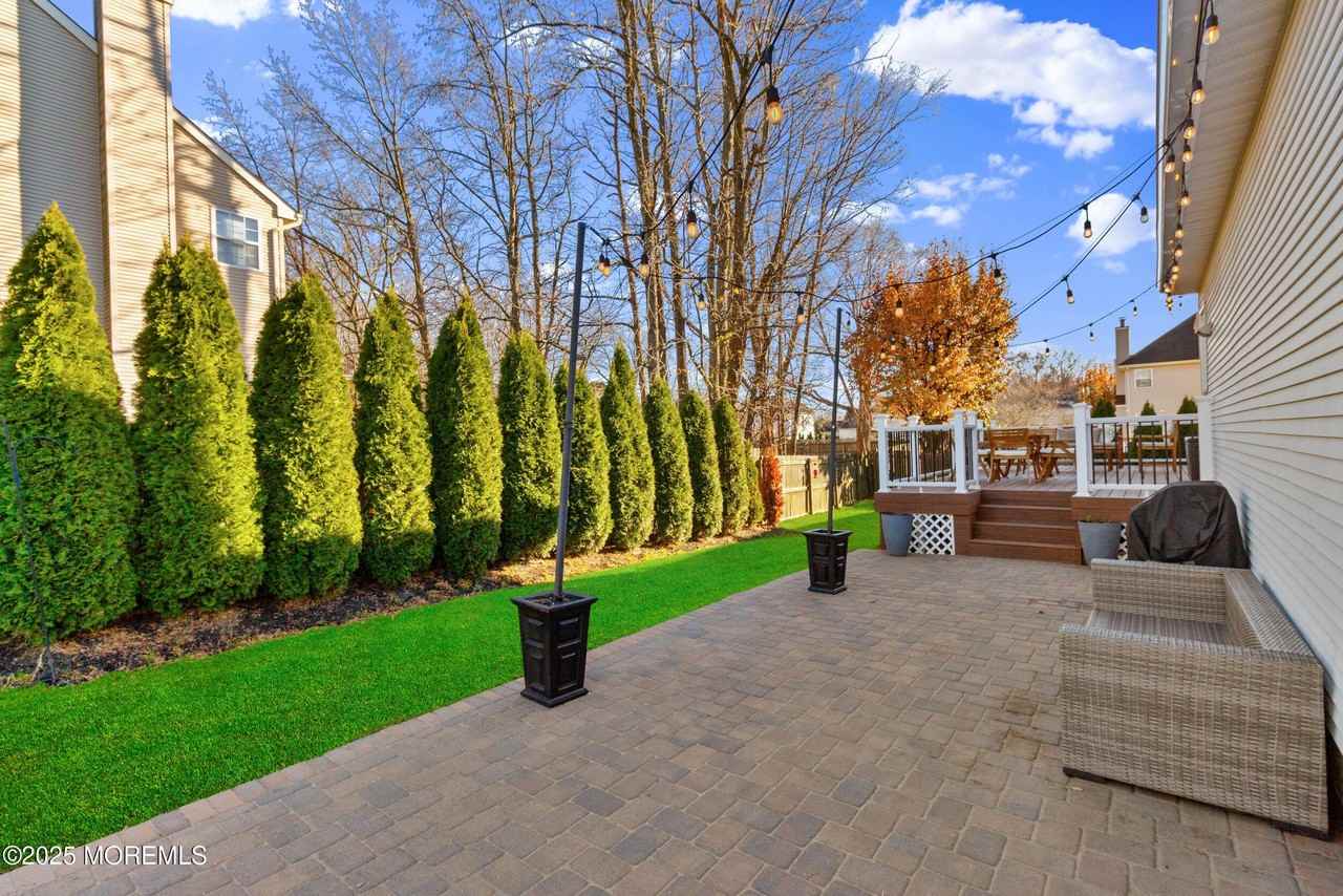19 Danella Way - Photo 3 of 26