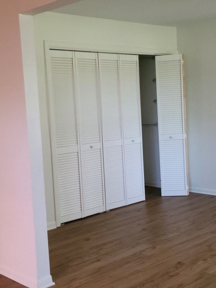 943 Clark Dr #943 - Photo 6 of 16