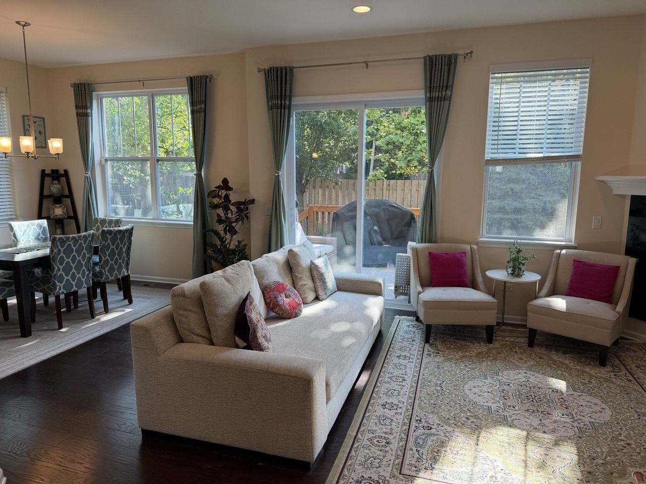 463 Timber Trail Ct - Photo 5 of 30