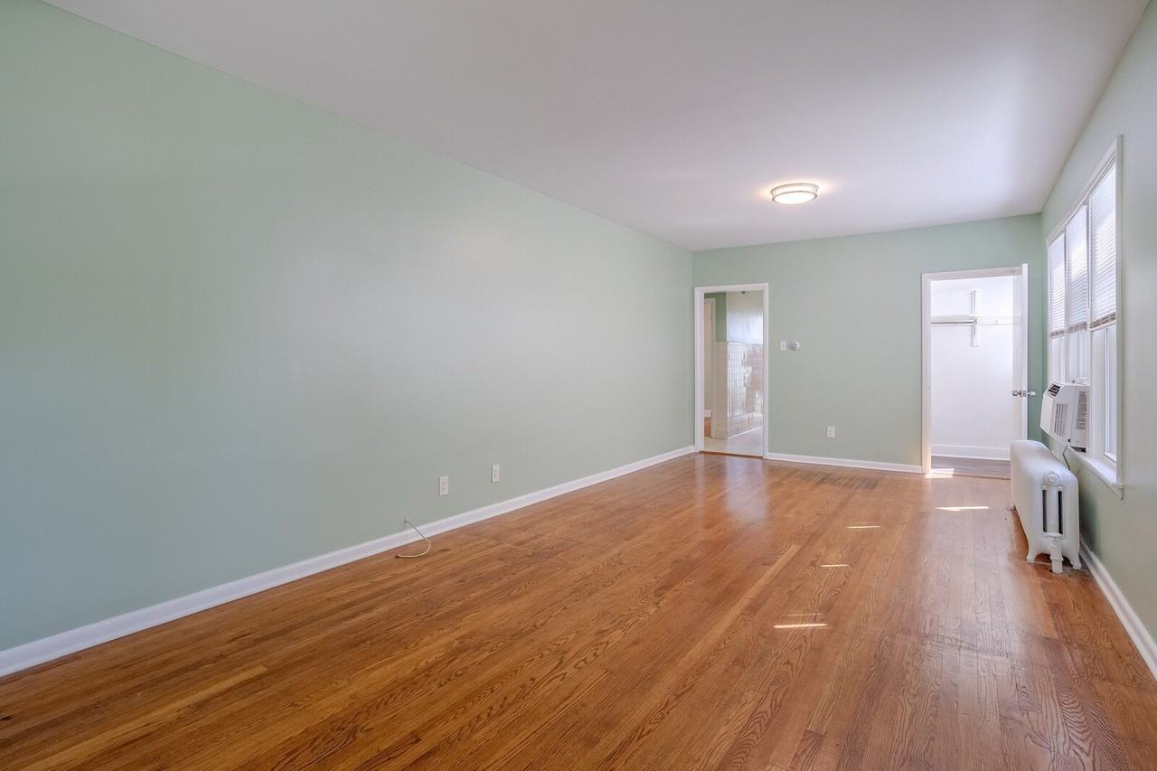 5515 N Monitor Ave #1 - Photo 4 of 19