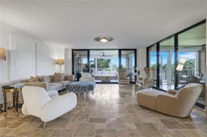 featured image of 6597 Nicholas Blvd #306