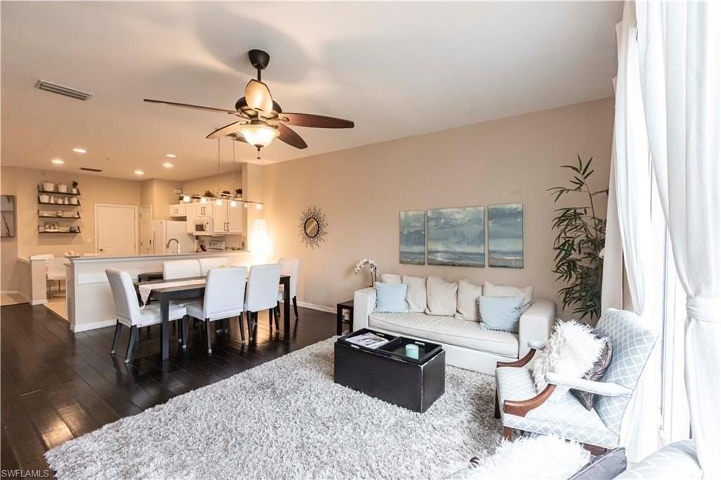 15616 Marcello Cir - Photo 6 of 44