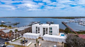 75 Comares Ave #3A - Photo 1 of 1