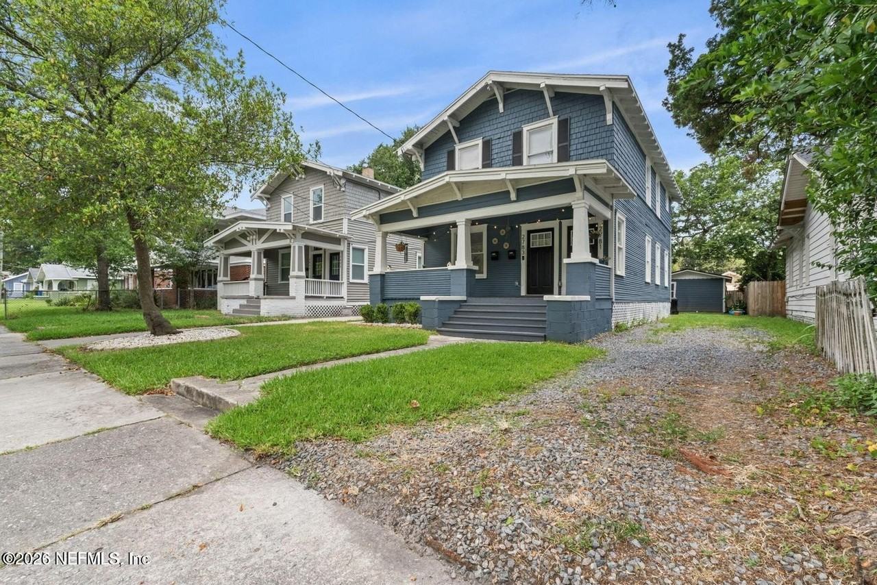 2781 College St - Photo 3 of 15