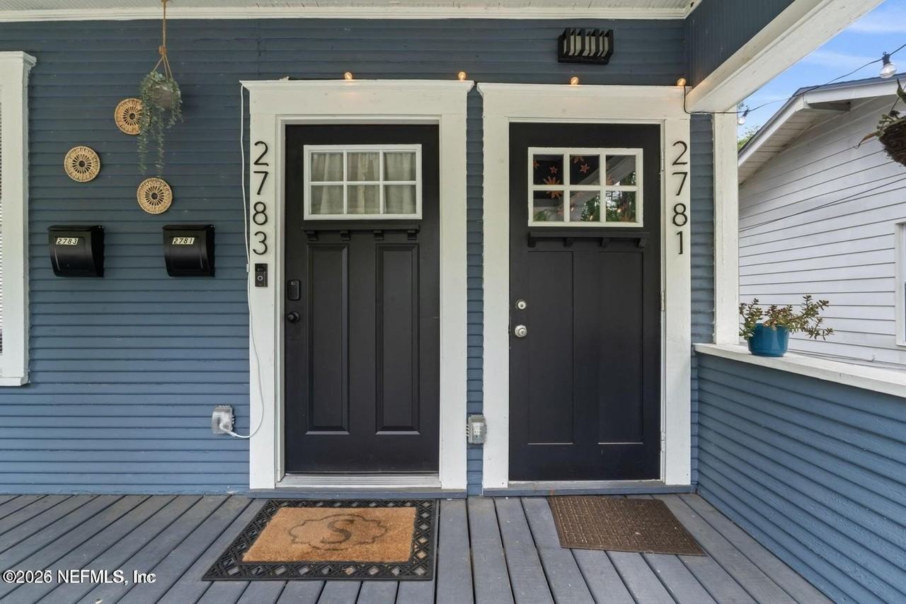 2781 College St - Photo 4 of 15
