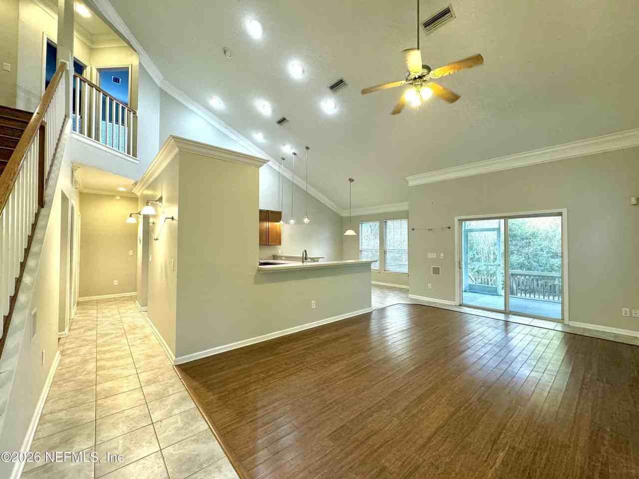 900 Paradise Ln - Photo 3 of 25
