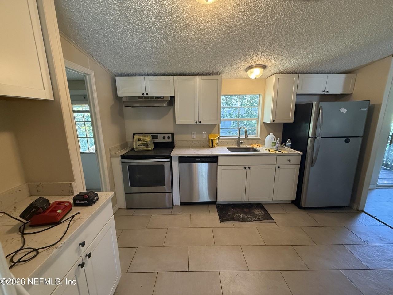 7922 Hastings St - Photo 5 of 14
