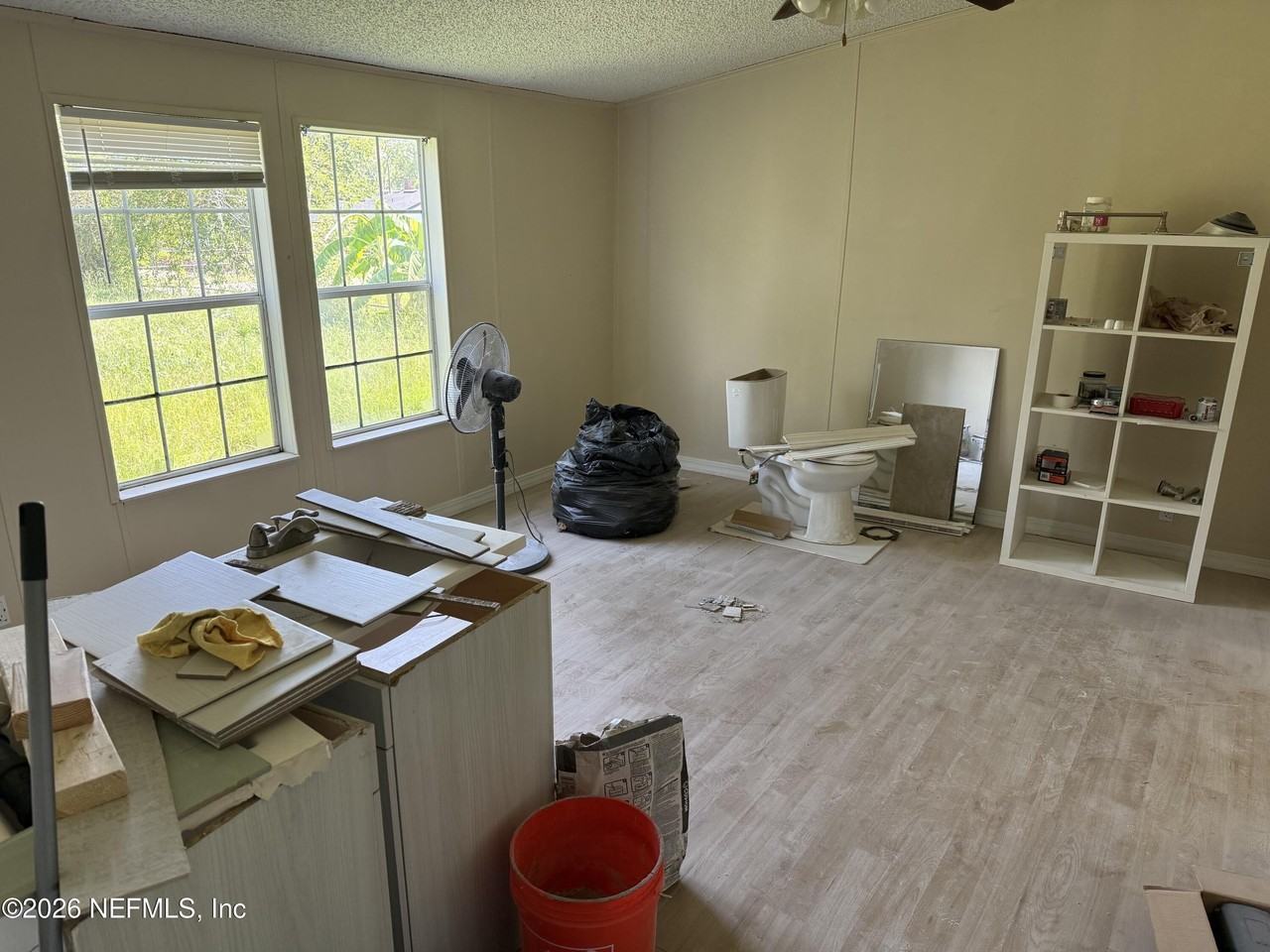 7922 Hastings St - Photo 7 of 14
