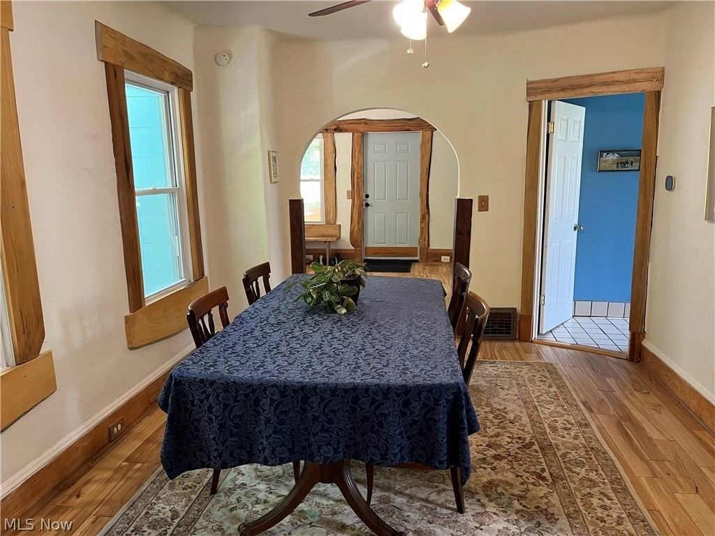 6914 Wakefield Ave - Photo 6 of 19