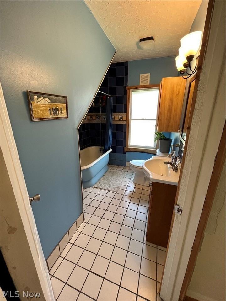 6914 Wakefield Ave - Photo 7 of 19
