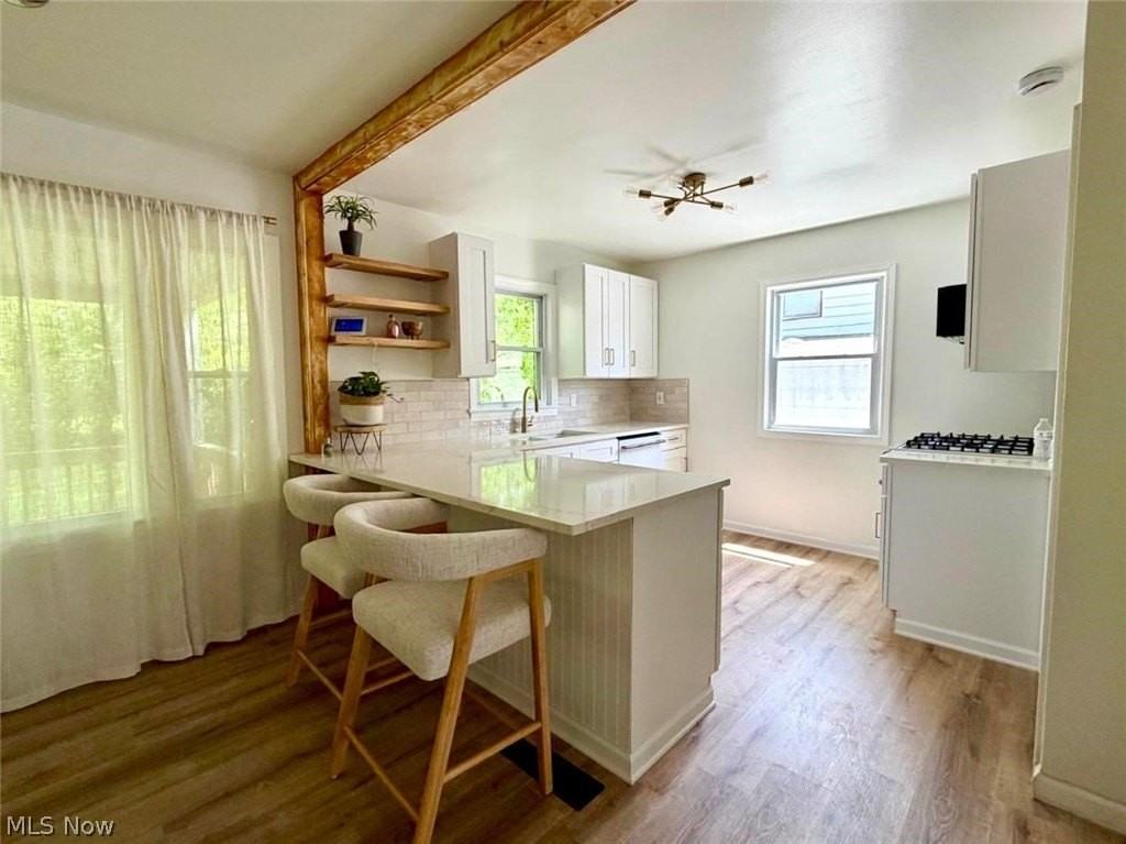 1699 Warrensville Center Rd - Photo 4 of 24