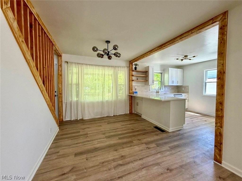 1699 Warrensville Center Rd - Photo 7 of 24