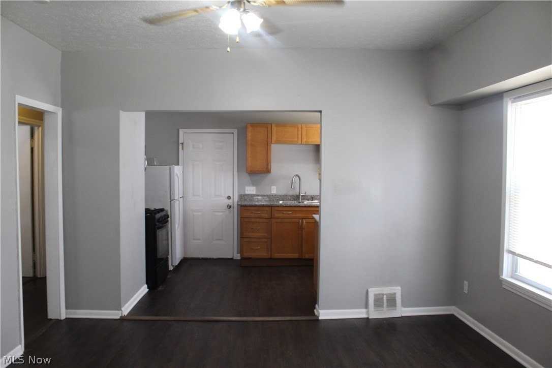 8410 Garfield Blvd #DOWN - Photo 5 of 14