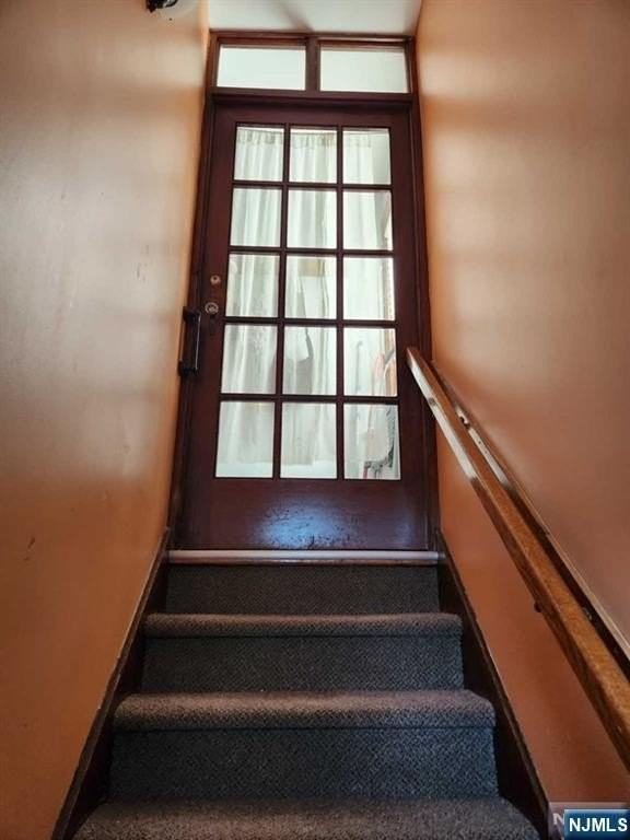 13-40 George St #2 - Photo 3 of 18