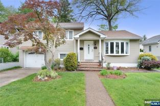 38-55 Van Riper Pl - Photo 1 of 1