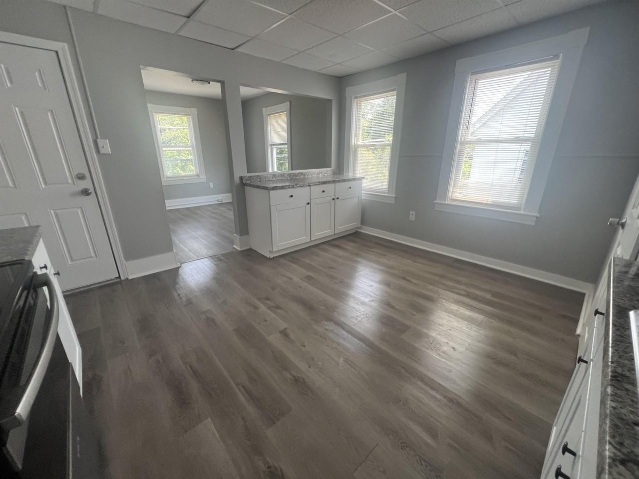 76 Ledge St #B - Photo 2 of 24