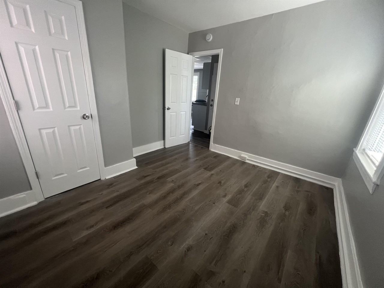 76 Ledge St #B - Photo 7 of 24