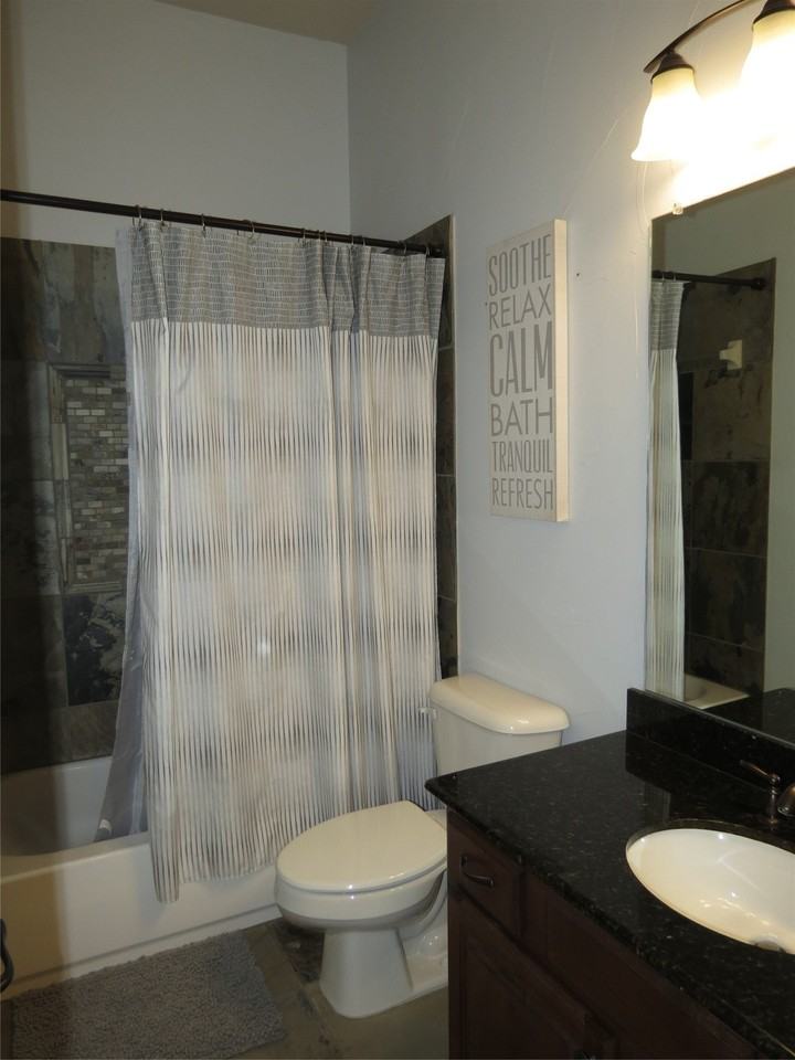 7929 Maddox Rd - Photo 4 of 16