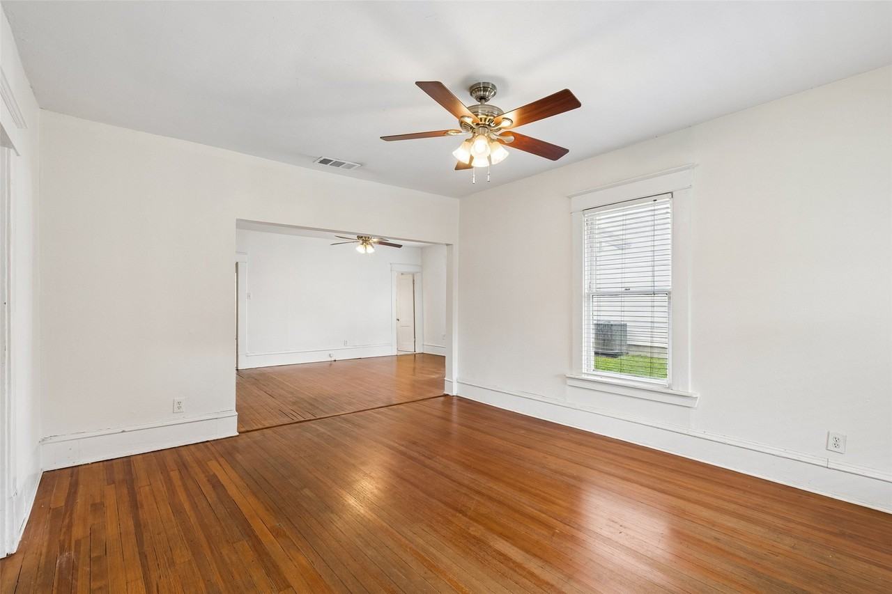 5505 Richard Ave - Photo 3 of 22