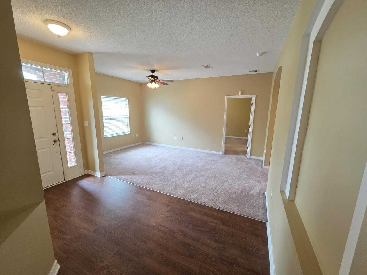 7270 Mossy Oaks Dr - Photo 4 of 20