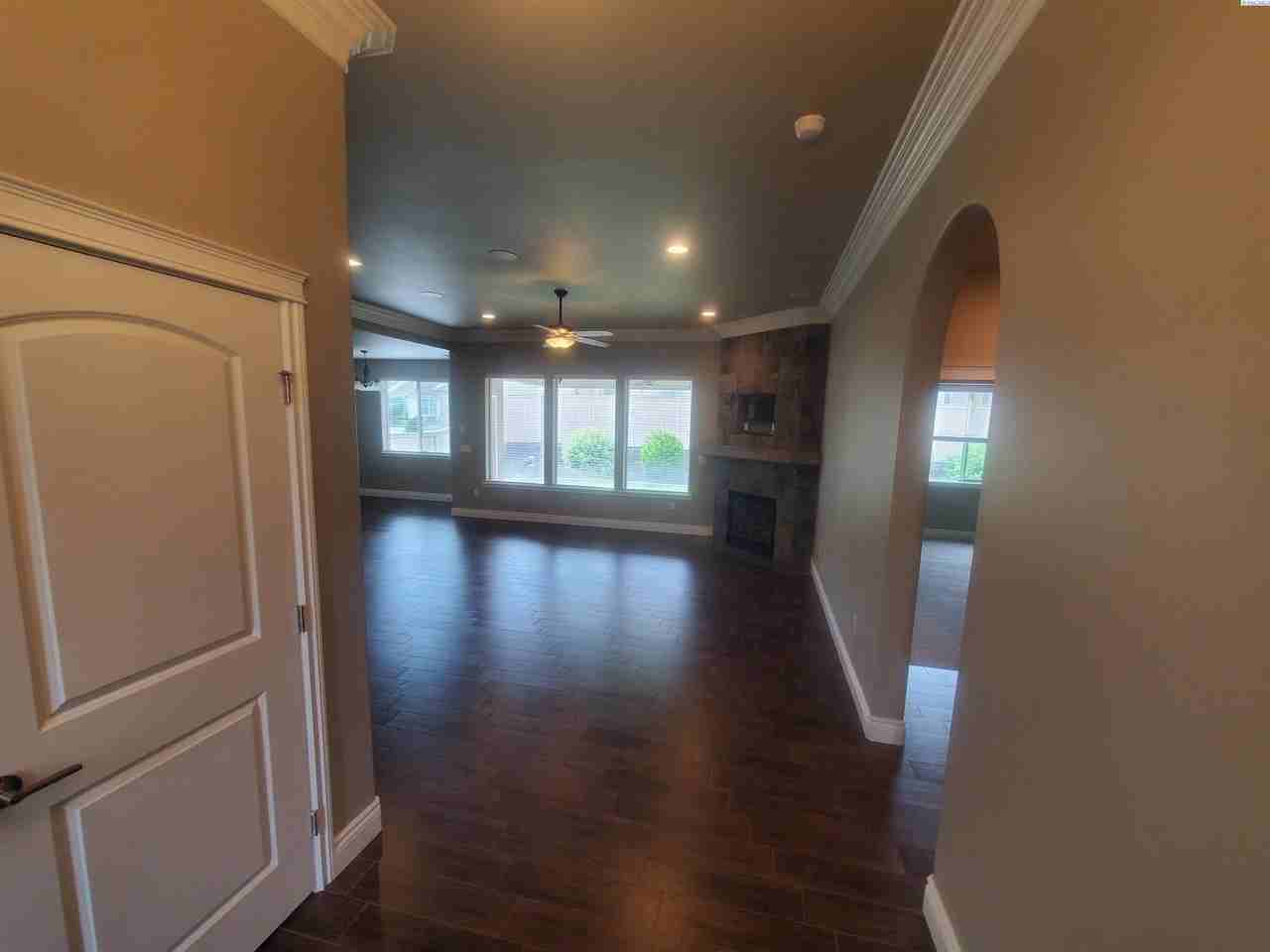 1290 N Oklahoma Pl - Photo 3 of 24