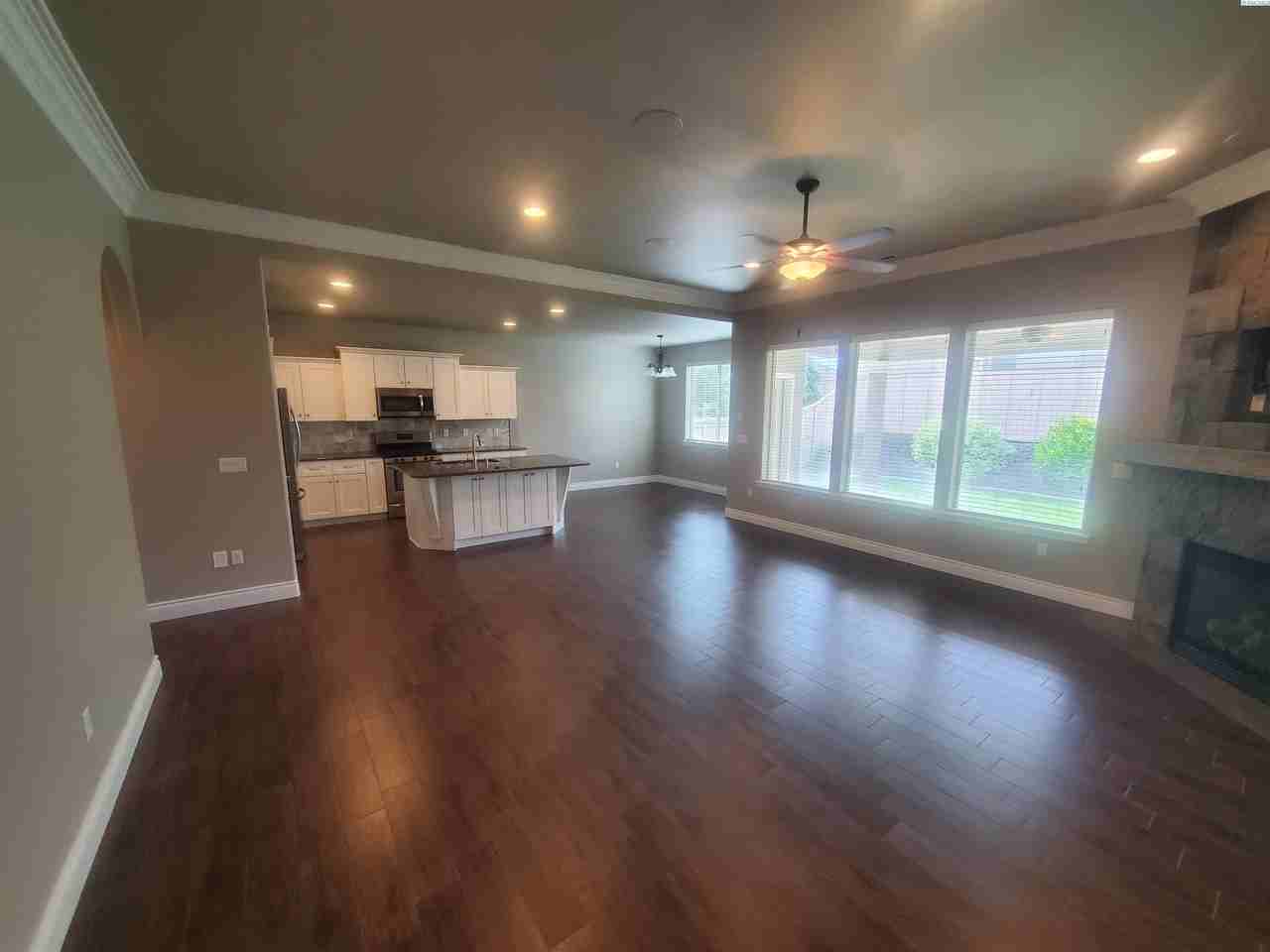 1290 N Oklahoma Pl - Photo 4 of 24