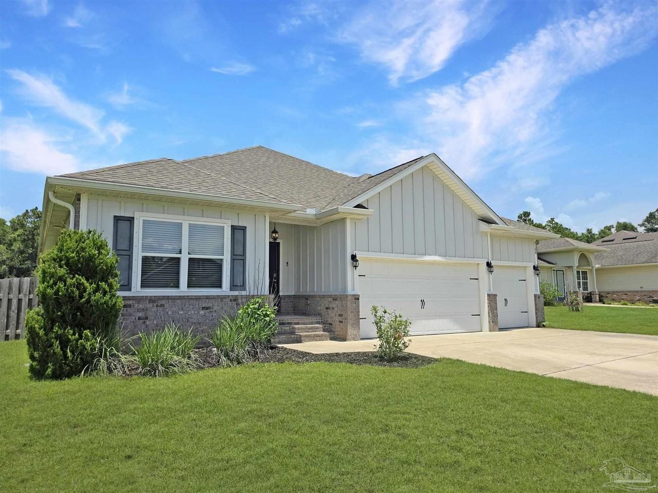 8108 Silver Maple Dr - Photo 2 of 30