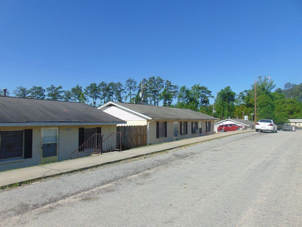 3032 Howell Ct - Photo 2 of 3