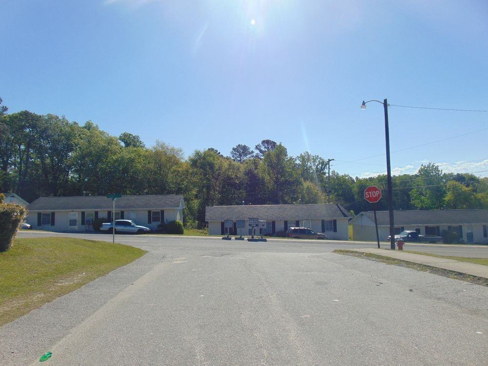 3032 Howell Ct - Photo 3 of 3