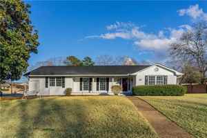 featured image of 5004 22nd Ave