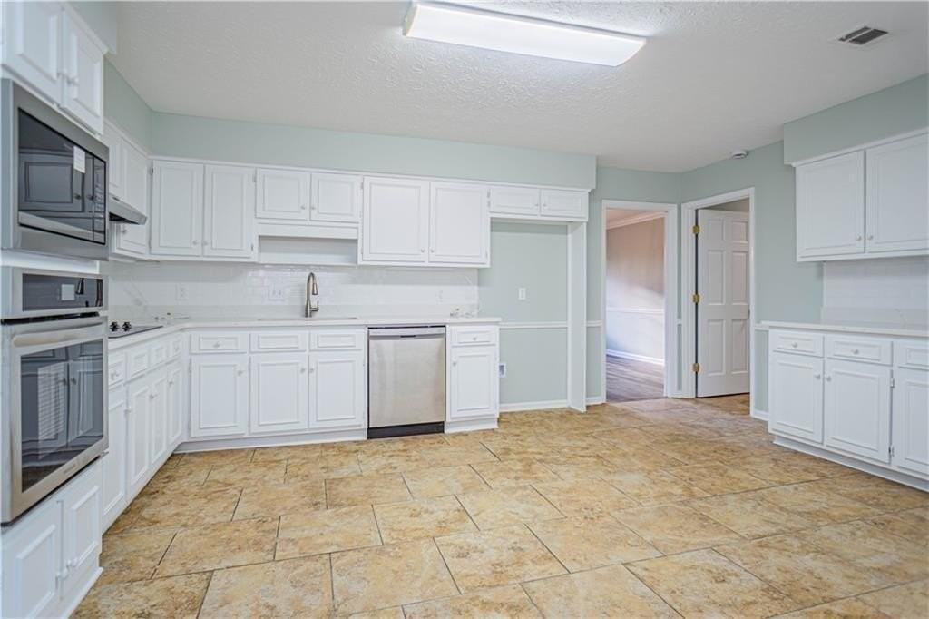 5004 22nd Ave - Photo 3 of 17