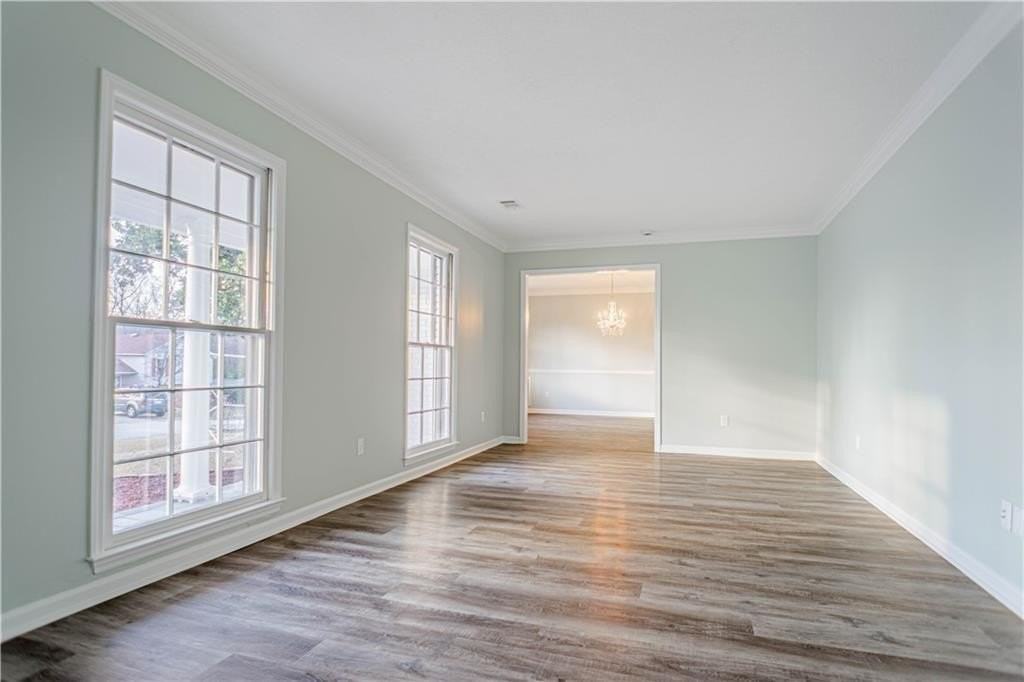 5004 22nd Ave - Photo 5 of 17