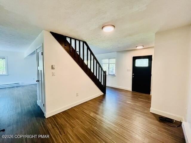 1892 Susan Ct - Photo 3 of 15