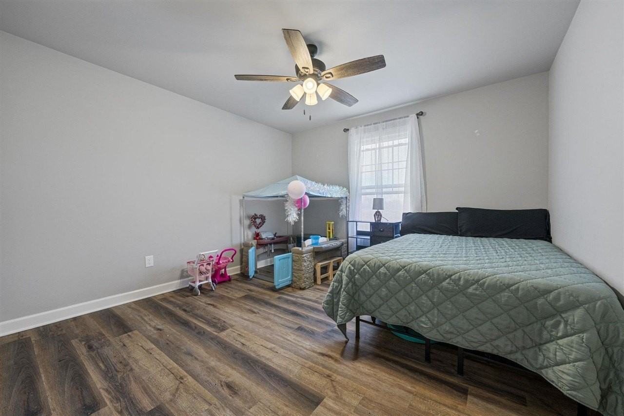 8319 Highland Lick Rd - Photo 2 of 9