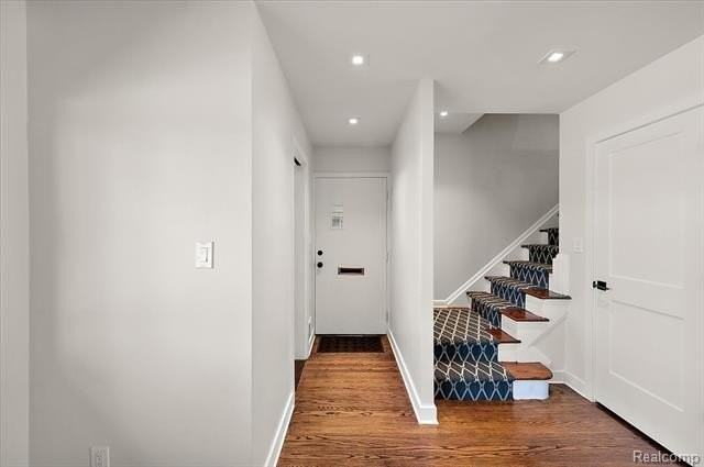 975 N Old Woodward Ave - Photo 7 of 34