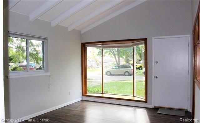 3350 Mcdowell St - Photo 2 of 7