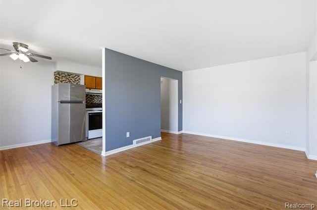 4840 Briarwood Ave #C2 - Photo 6 of 19