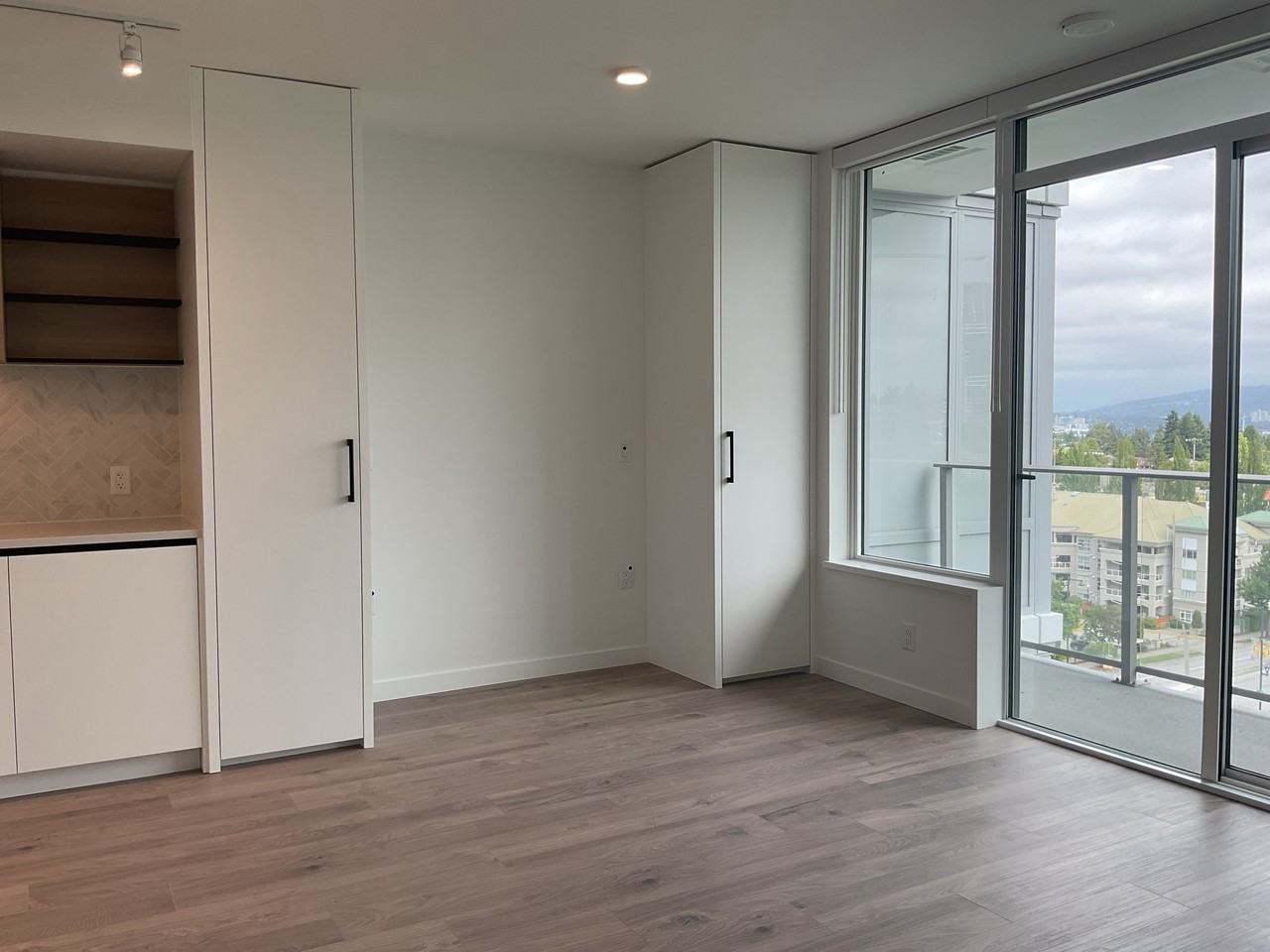 13428 105 Avenue - Photo 5 of 11